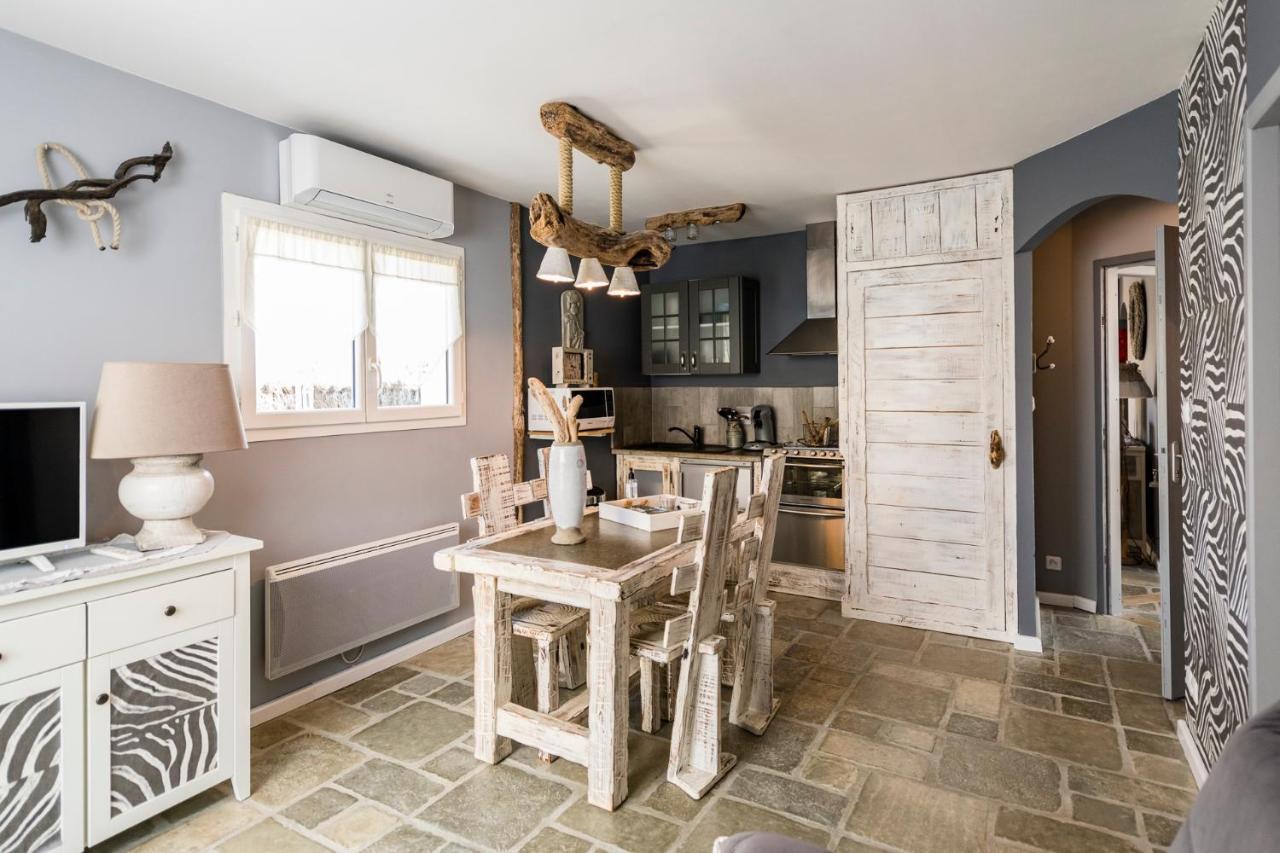 Charme & Confort- Les Cottages Du Bassin D'Arcachon- Petit-Dejeuner Sur Demande - Nuitee, Court Sejour, Semaine 居让梅斯特拉 外观 照片